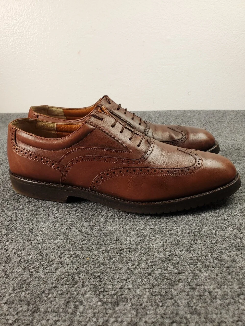Salvatore Ferragamo Wingtip Oxford Shoes Mens 13D Cognac Brown Leather Brogue